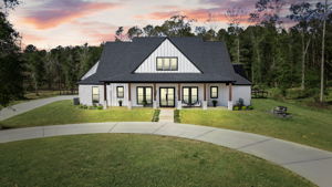  Photo 0