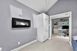  Photo 47