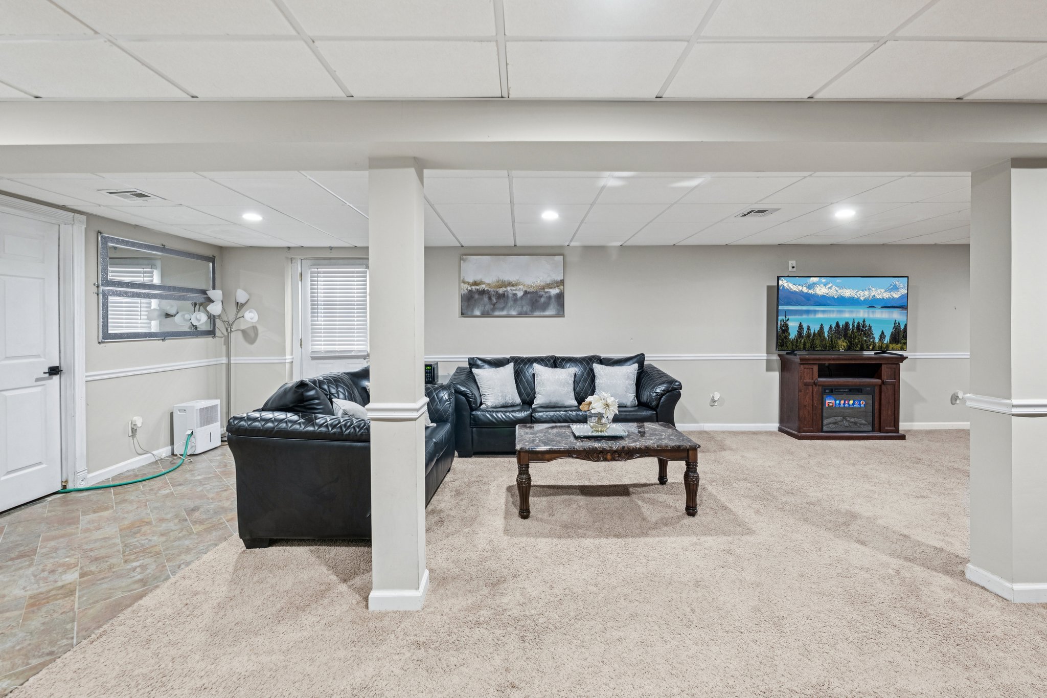 Steuben Blvd-L3110-013.jpg