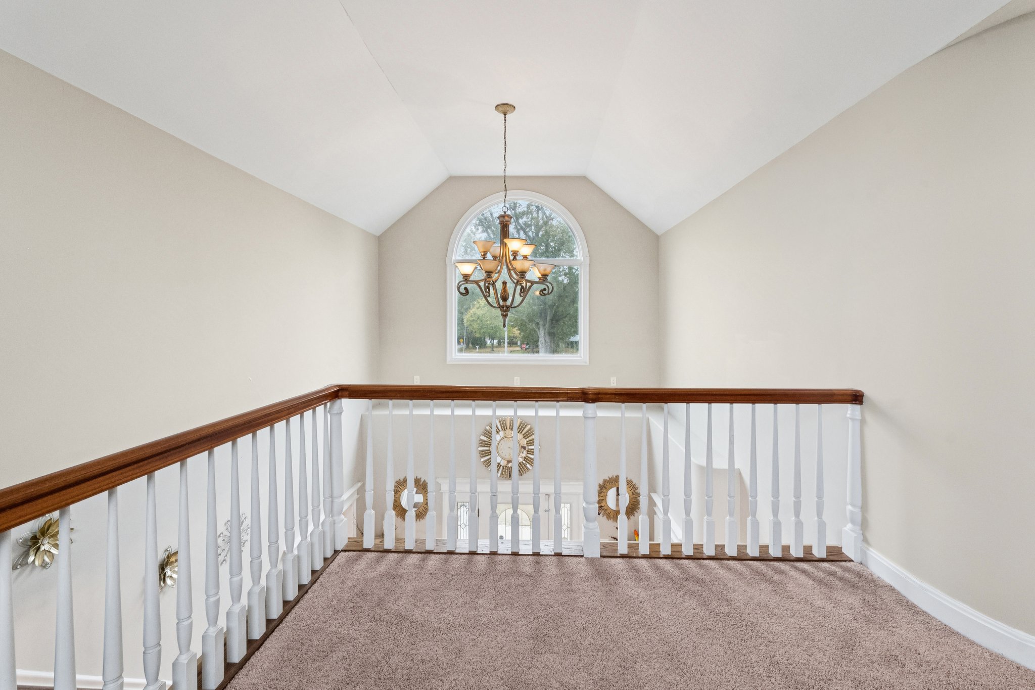 Steuben Blvd-L3110-060.jpg