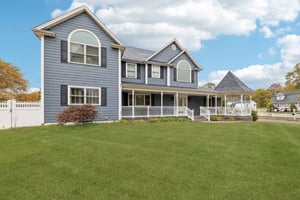 Steuben Blvd-L3110-003.jpg