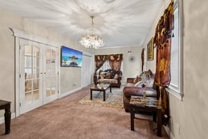 Steuben Blvd-L3110-006.jpg