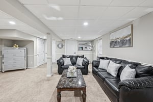 Steuben Blvd-L3110-010.jpg