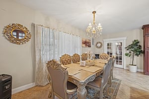 Steuben Blvd-L3110-026.jpg