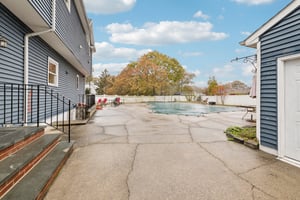 Steuben Blvd-L3110-061.jpg