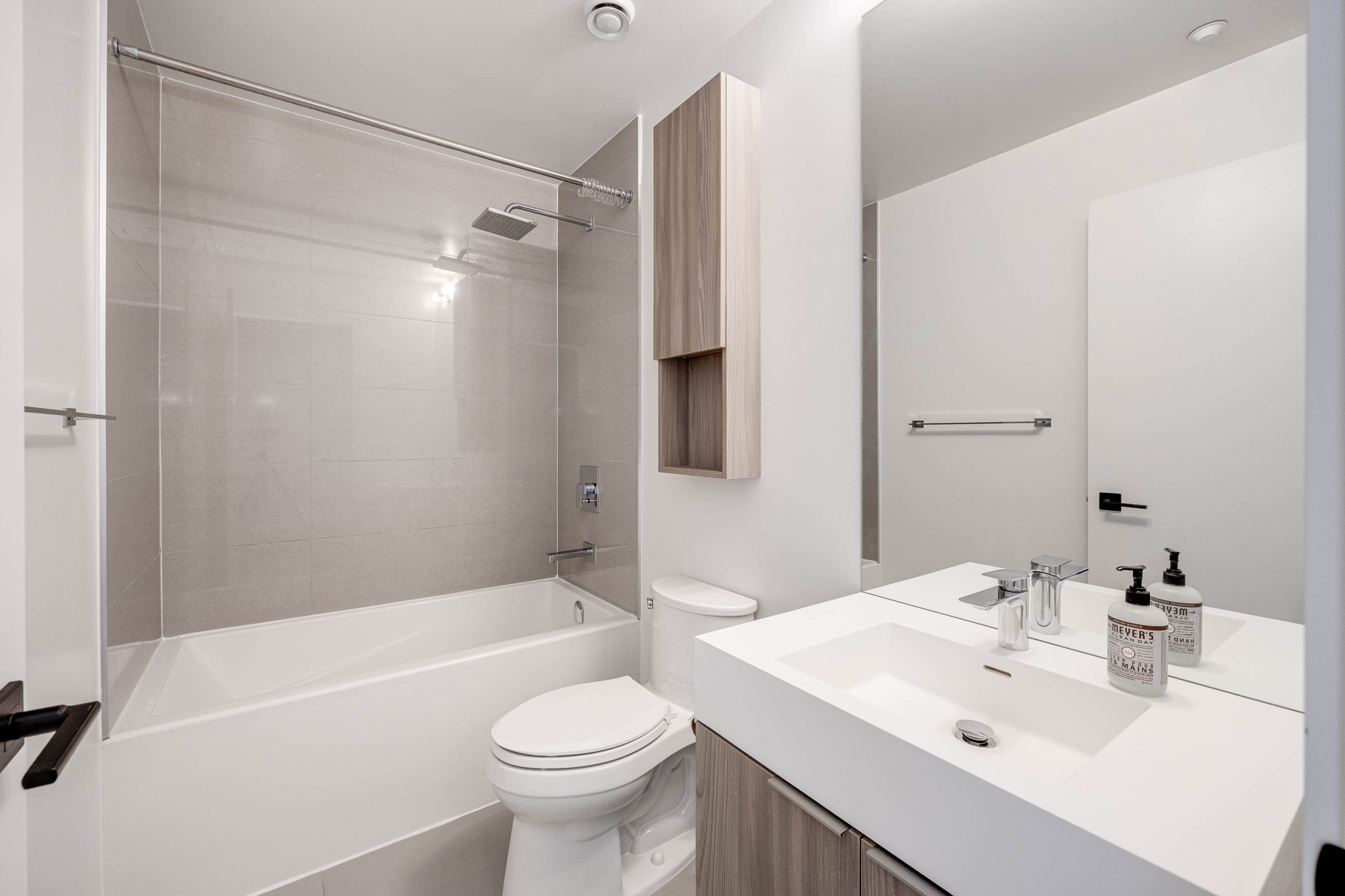 Toronto property showcase — delivered property photograph 20