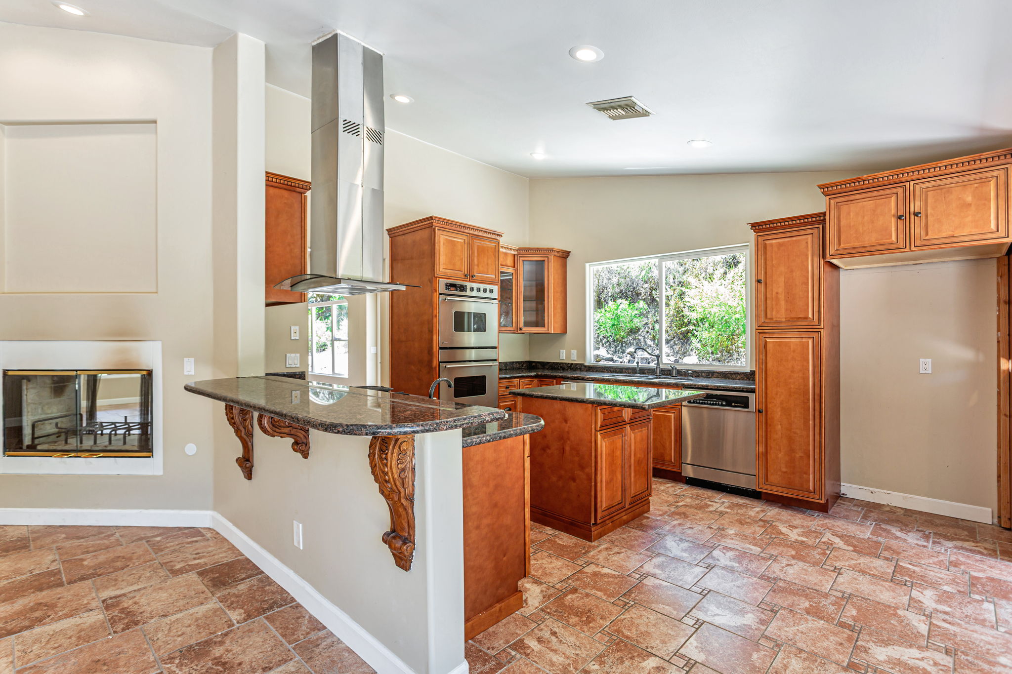 013_60 Toyon Way