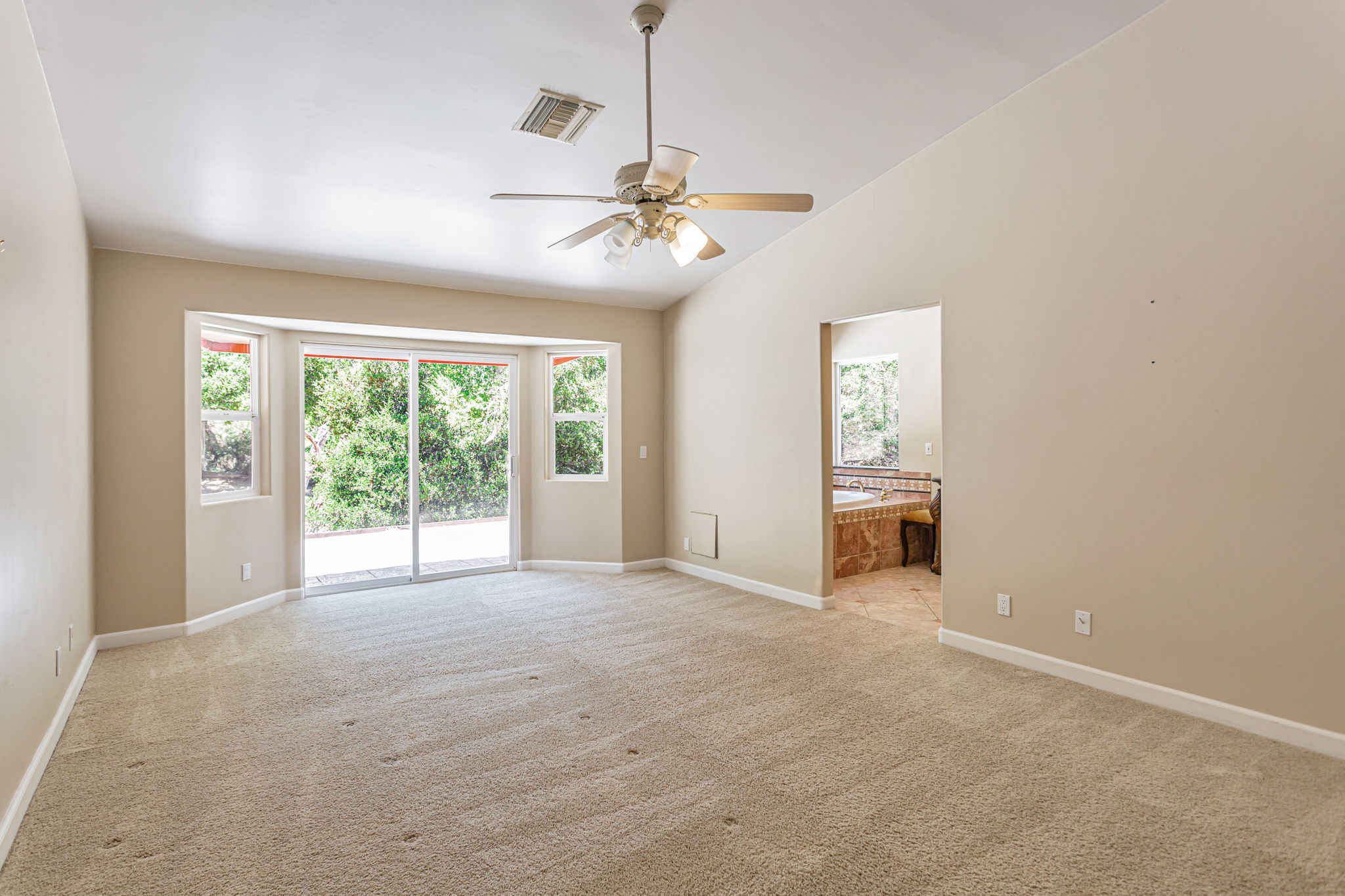 023_60 Toyon Way