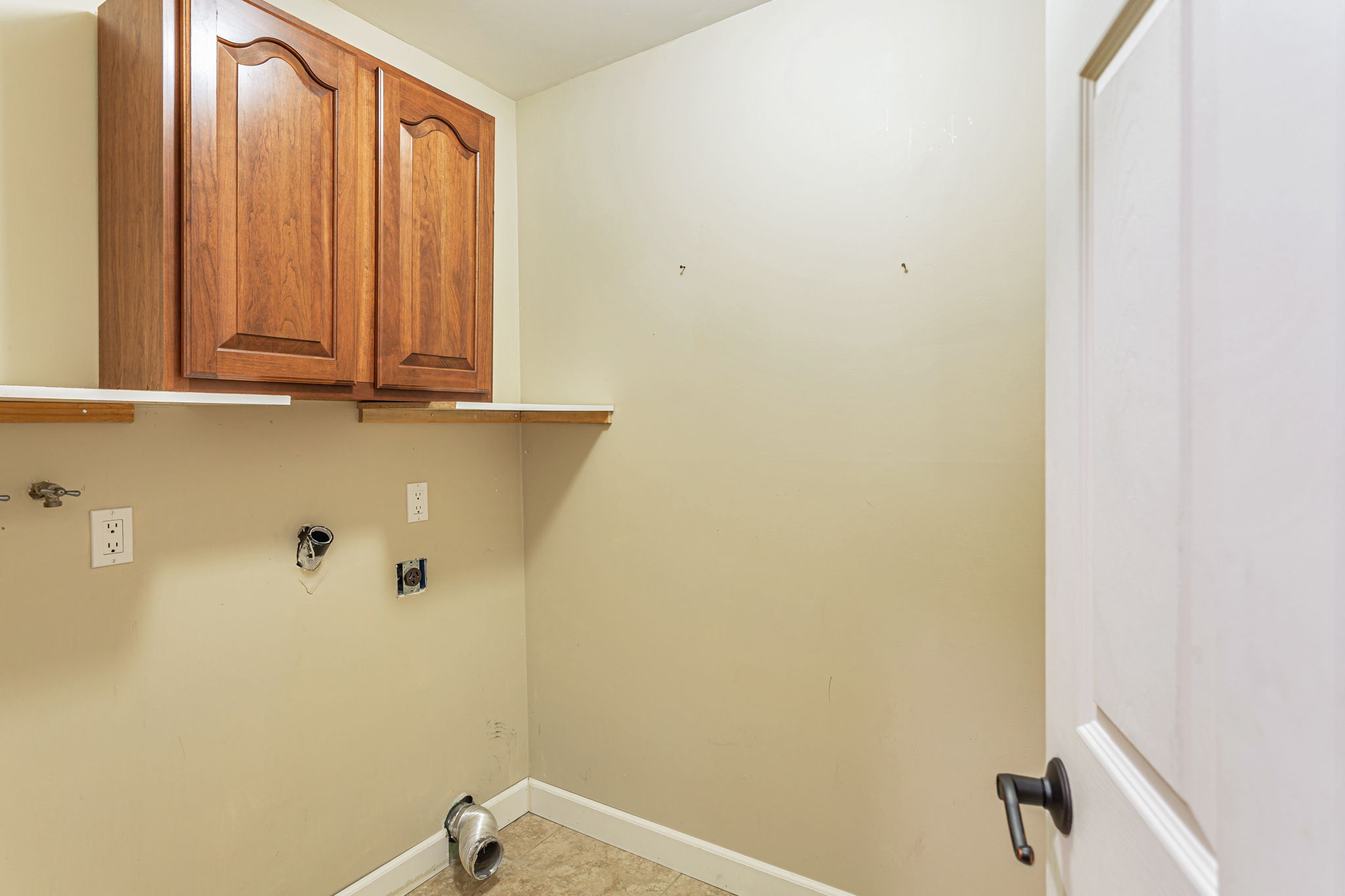040_60 Toyon Way