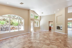 009_60 Toyon Way