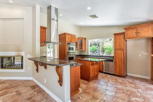 013_60 Toyon Way