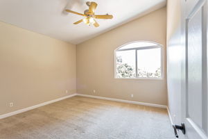 027_60 Toyon Way