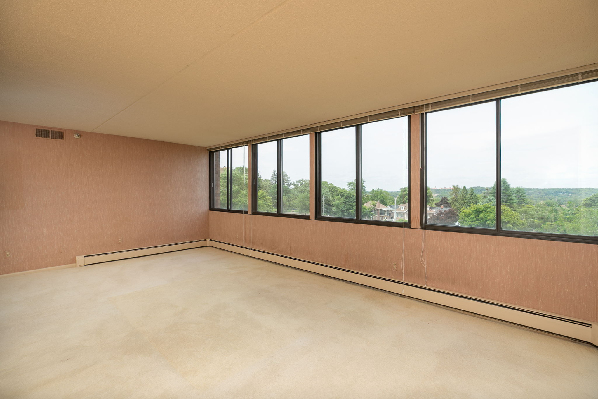 02-Living Room