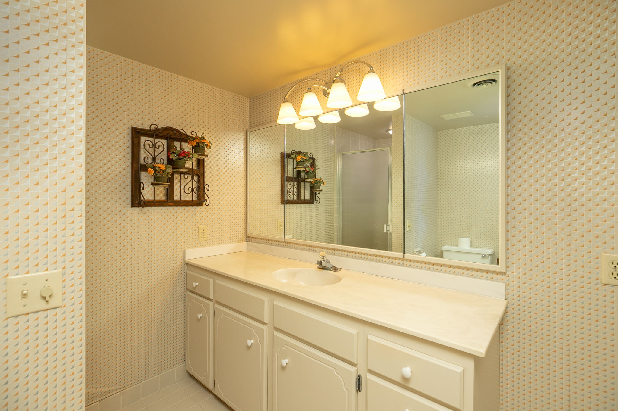 17-Bathroom