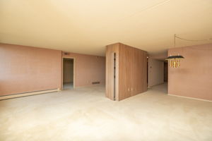 04-Living Room
