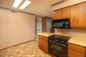 11-Kitchen