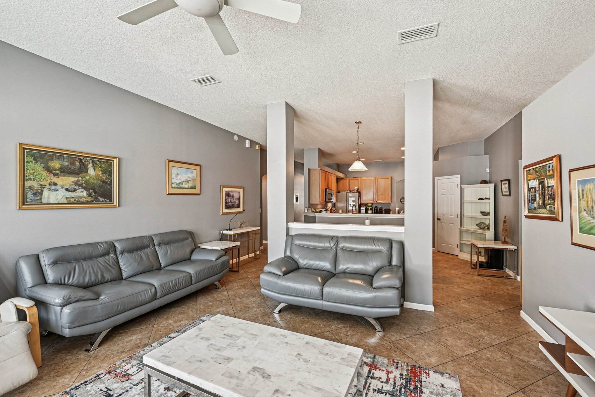 Acorn Ct-S0711-008.jpg