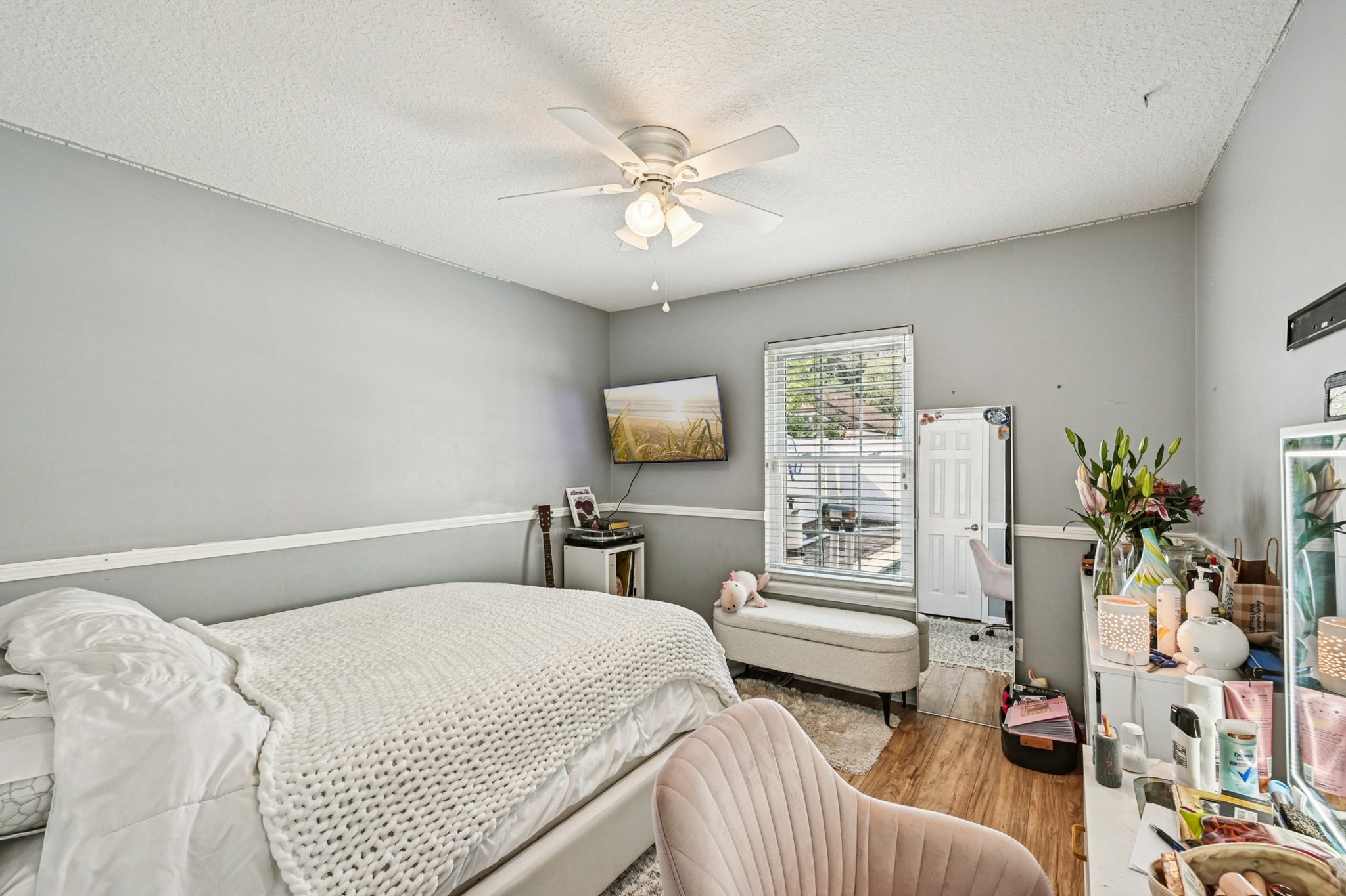 Acorn Ct-S0711-037.jpg