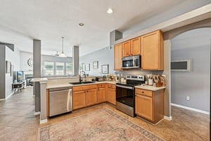 Acorn Ct-S0711-013.jpg