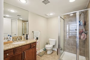 Admiral Blvd 1207-S2606-017.jpg
