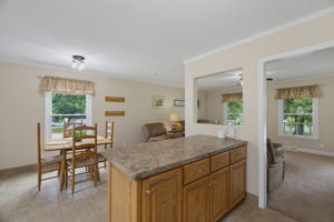600 Fisher St-10
