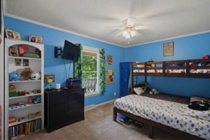 600 Fisher St-15