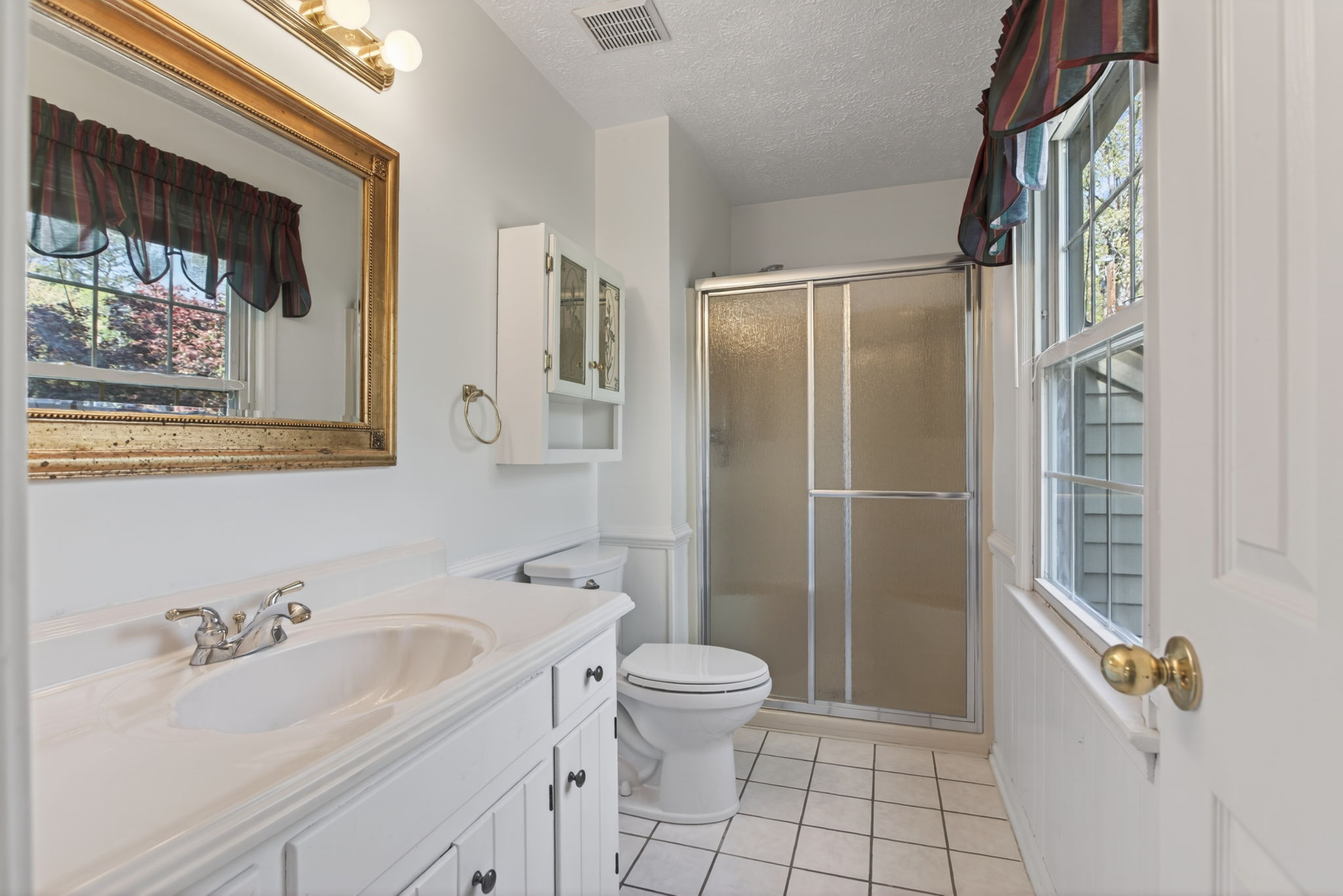  Photo 24