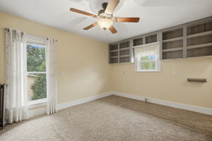  Photo 40