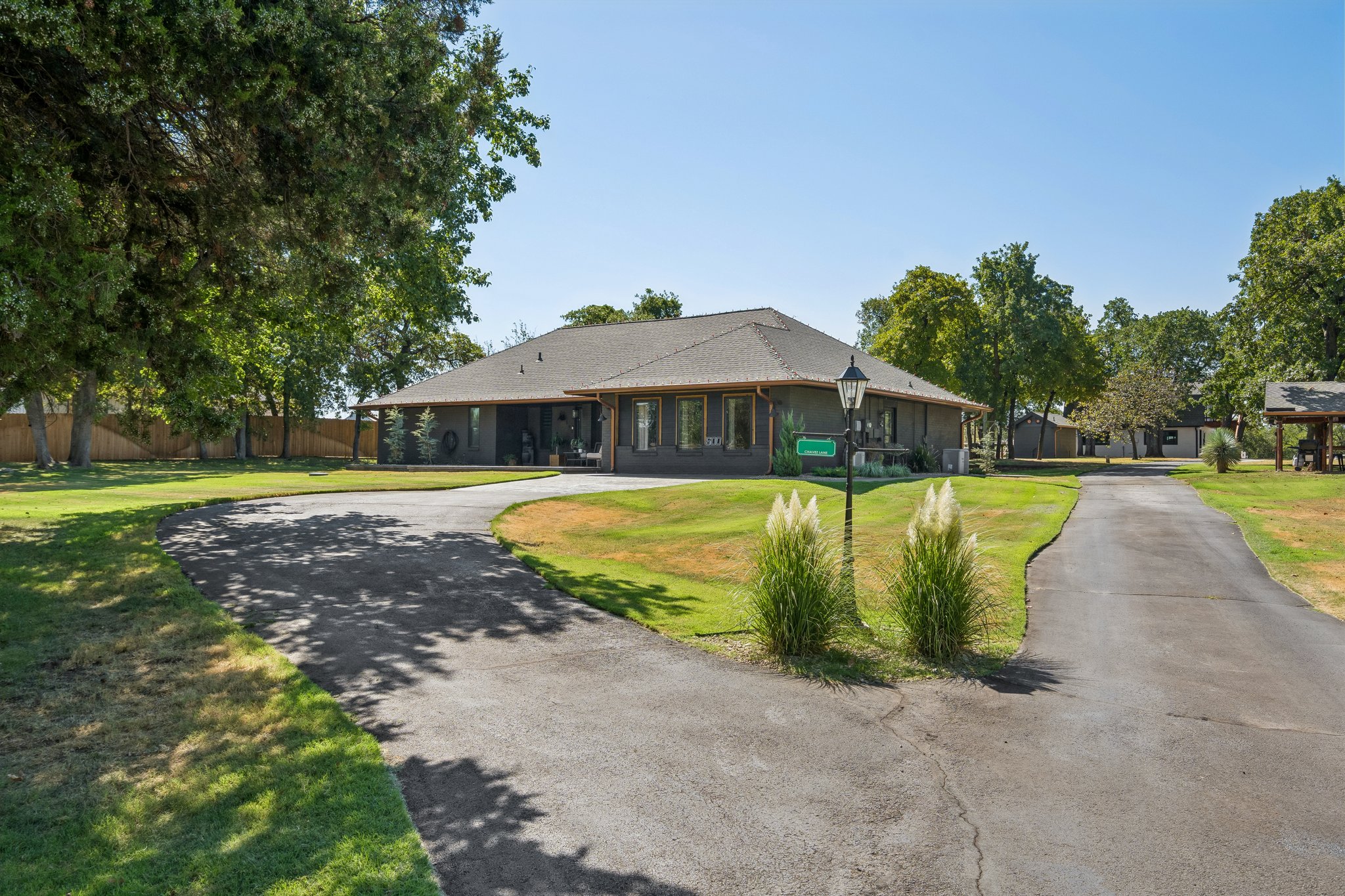 600 Sherwood Ln_005.jpg
