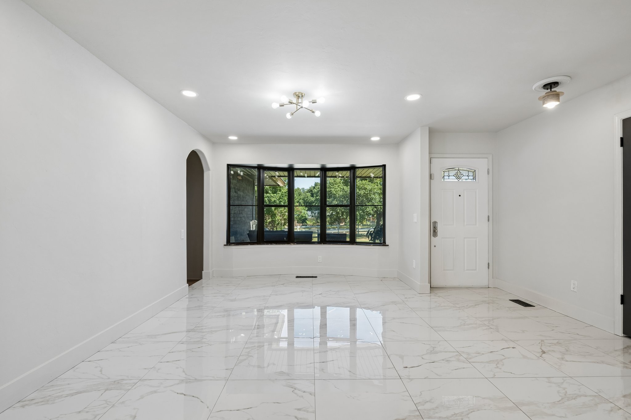 600 Sherwood Ln_008.jpg