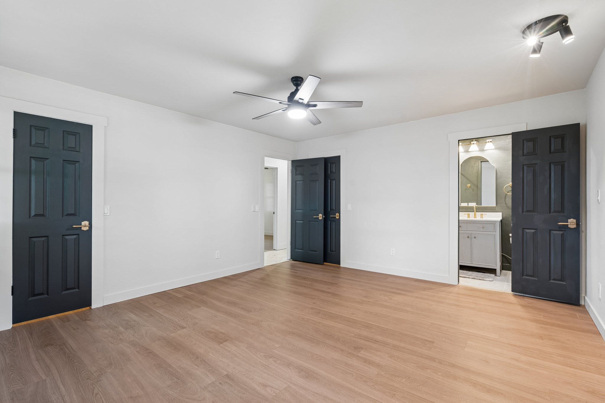 600 Sherwood Ln_036.jpg