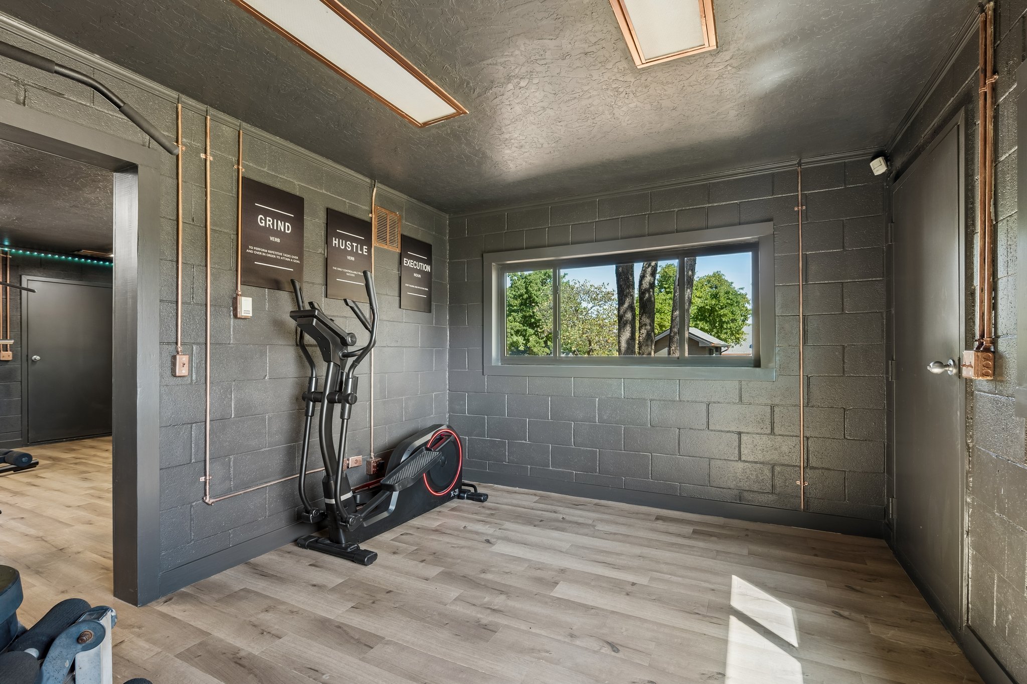600 Sherwood Ln_042.jpg