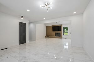 600 Sherwood Ln_009.jpg