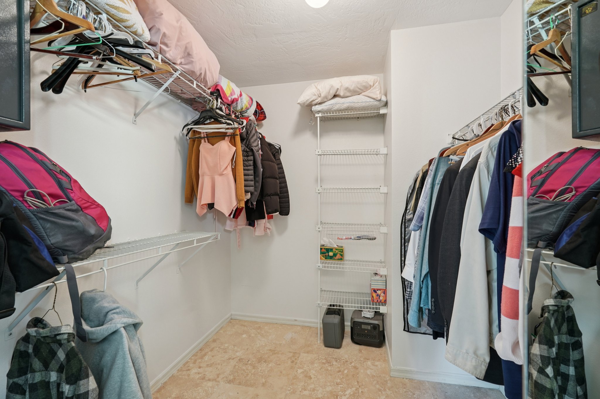 Shetland Cir-L0201-007.jpg