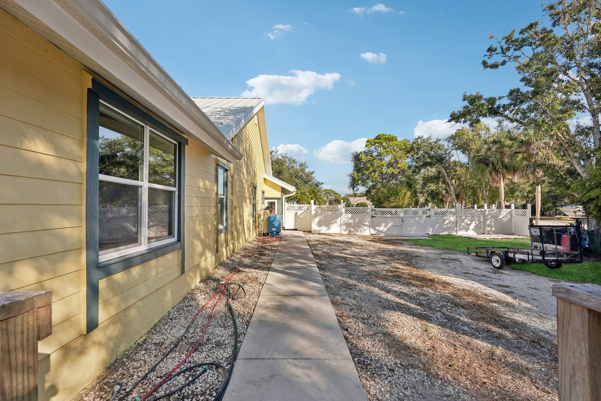 Shetland Cir-L0201-013.jpg