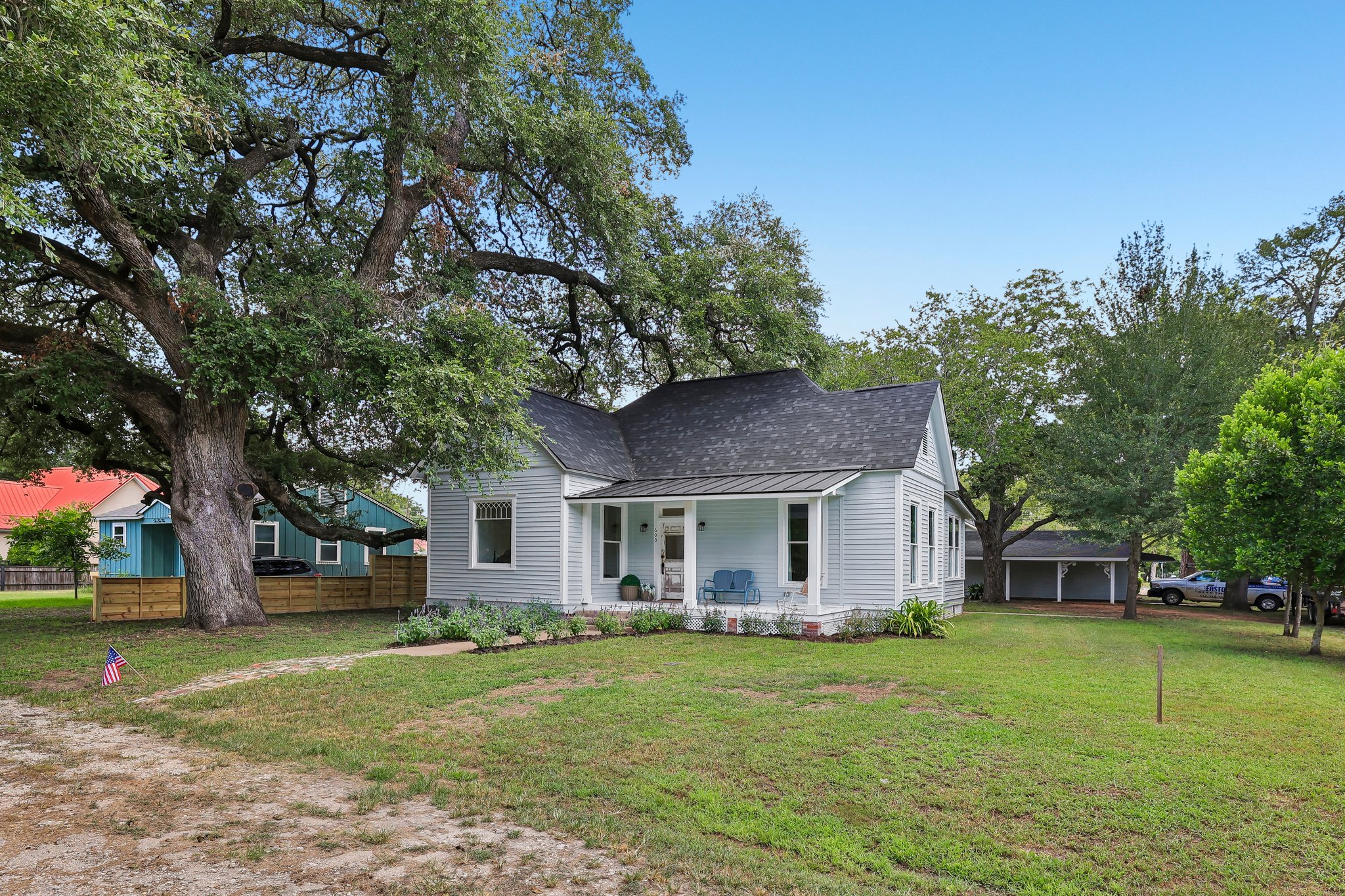 Short St-S0907-005.jpg