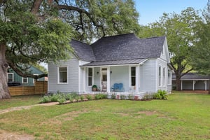 Short St-S0907-004.jpg