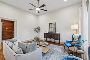 Short St-S0907-014.jpg