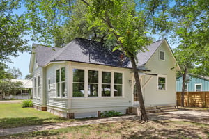 Short St-S0907-040.jpg