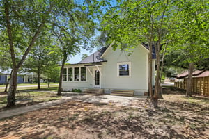 Short St-S0907-043.jpg