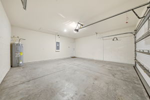  Photo 36