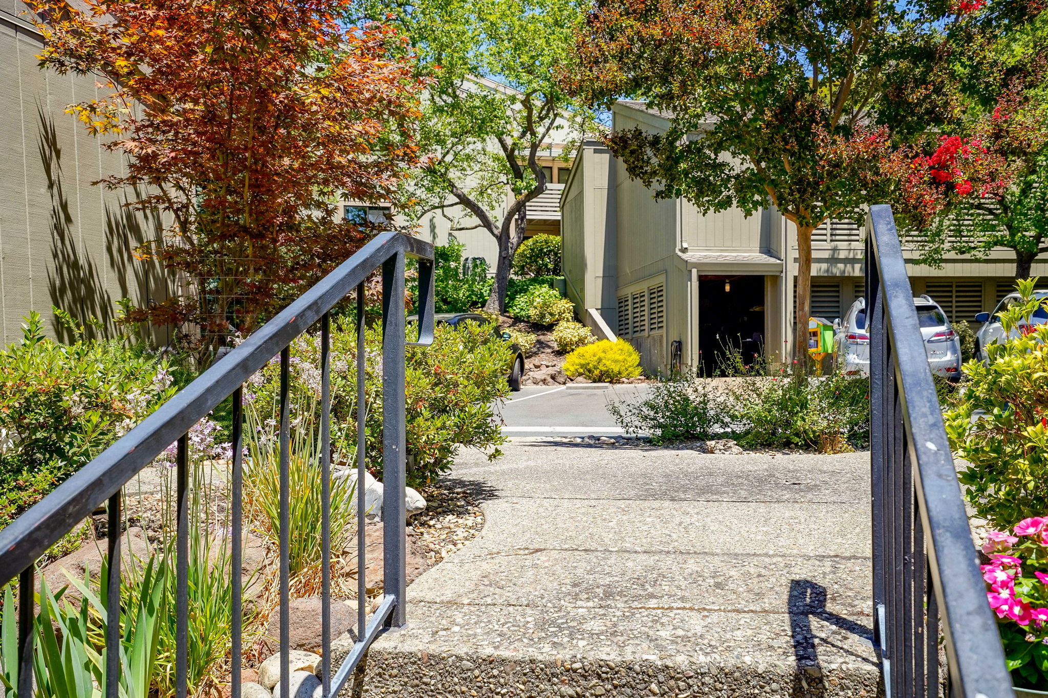 Entrance to Golf "Barn" steps away.