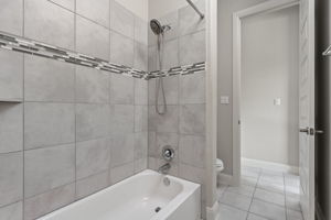  Photo 35