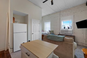 600 Washington St-20