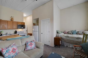 600 Washington St-21