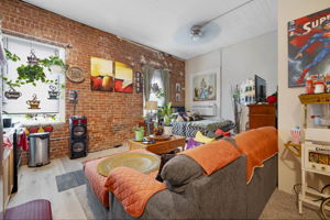600 Washington St-26