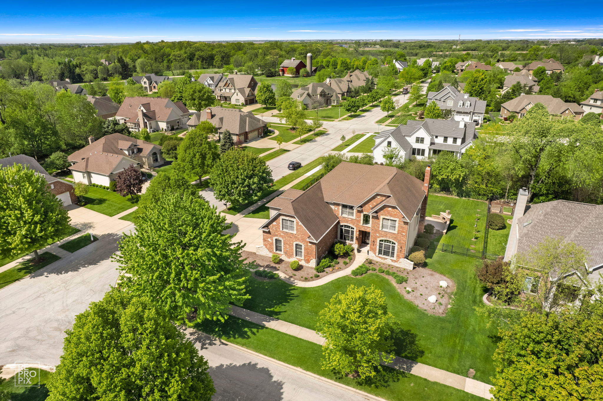 600 Willow St, Sugar Grove, IL 60554_003