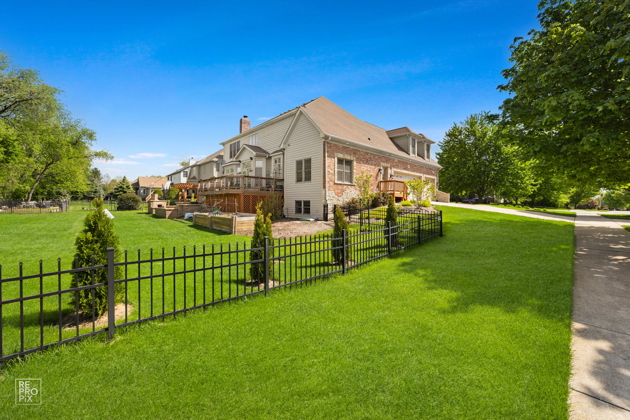 600 Willow St, Sugar Grove, IL 60554_037
