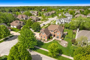 600 Willow St, Sugar Grove, IL 60554_003