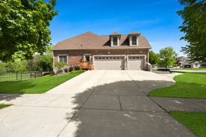 600 Willow St, Sugar Grove, IL 60554_007